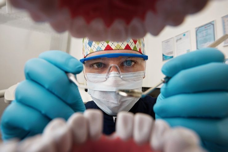 Top Dental Crown Fixing Services in Faridabad